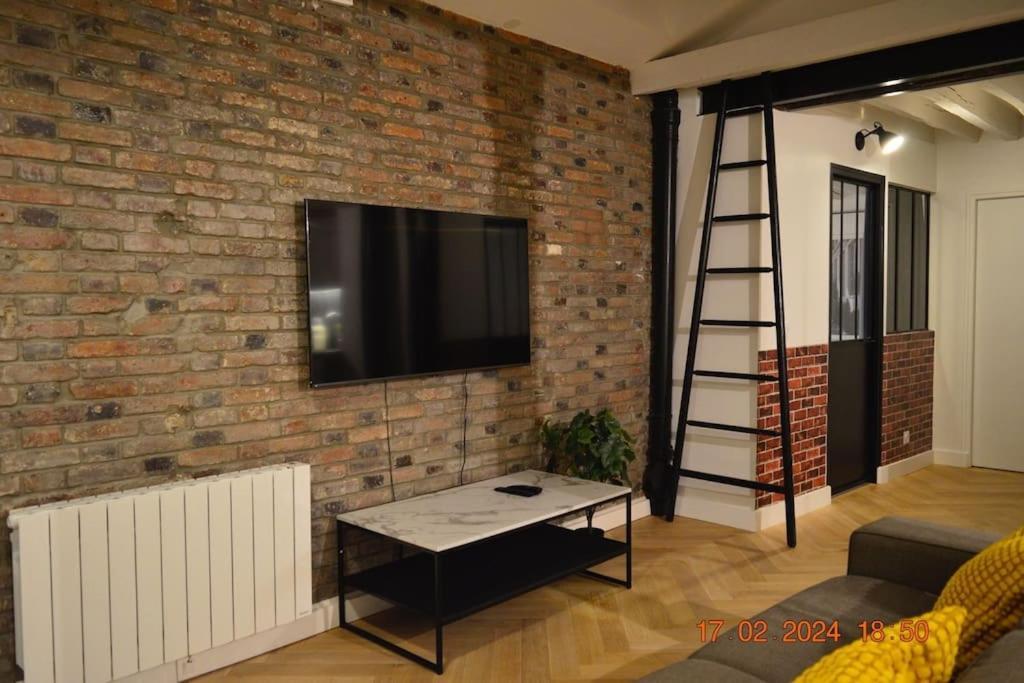 Magnificient Parisian Flat - Parisian Heart Apartment ภายนอก รูปภาพ